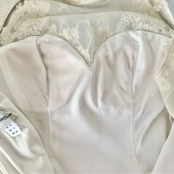 Tania Olsen Couture Wedding Dress Size 4 Ivory High Neck Beaded Halter Neck Gown - Picture 10 of 16